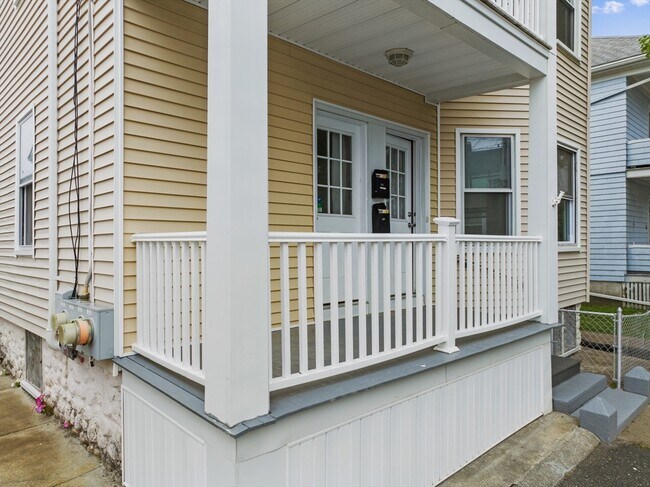 Photo - 160 Query St Unidad 160