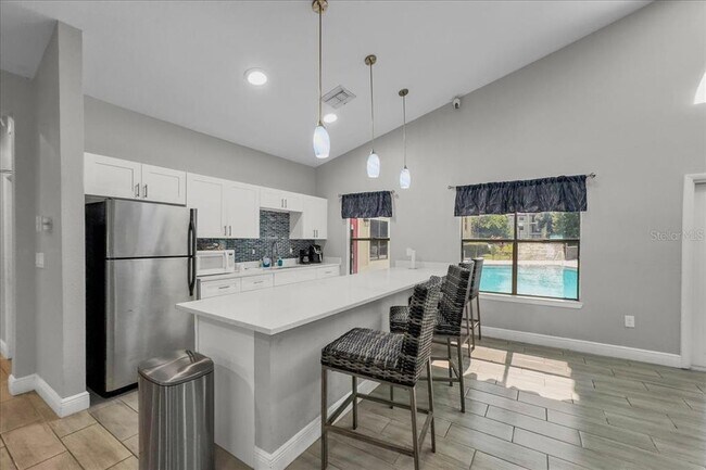 Photo - 3032 Parkway Blvd Unit 307