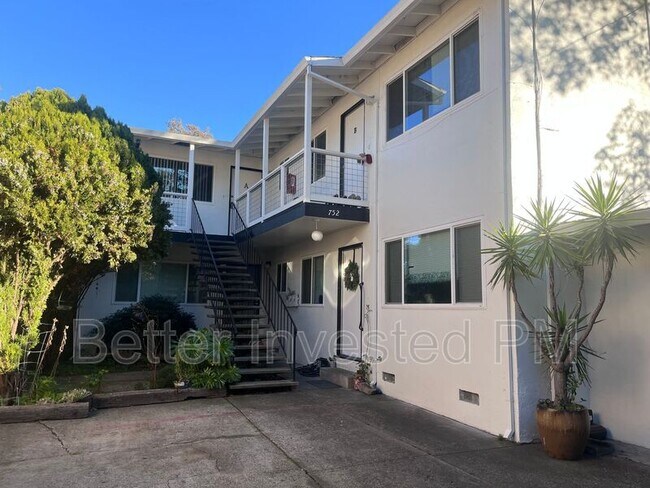 Photo - 752 Beaver St Unidad Apt A