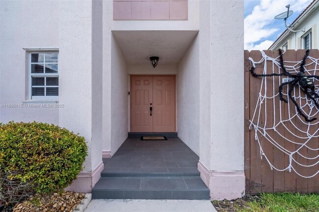 Photo - 15025 SW 141st Terrace