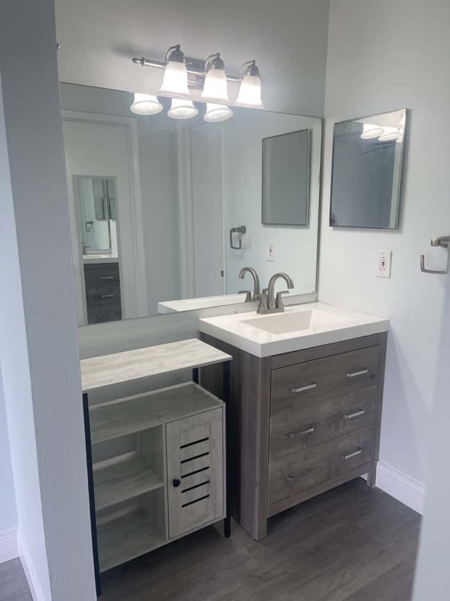 Photo - 9441 Live Oak Pl Unit 107