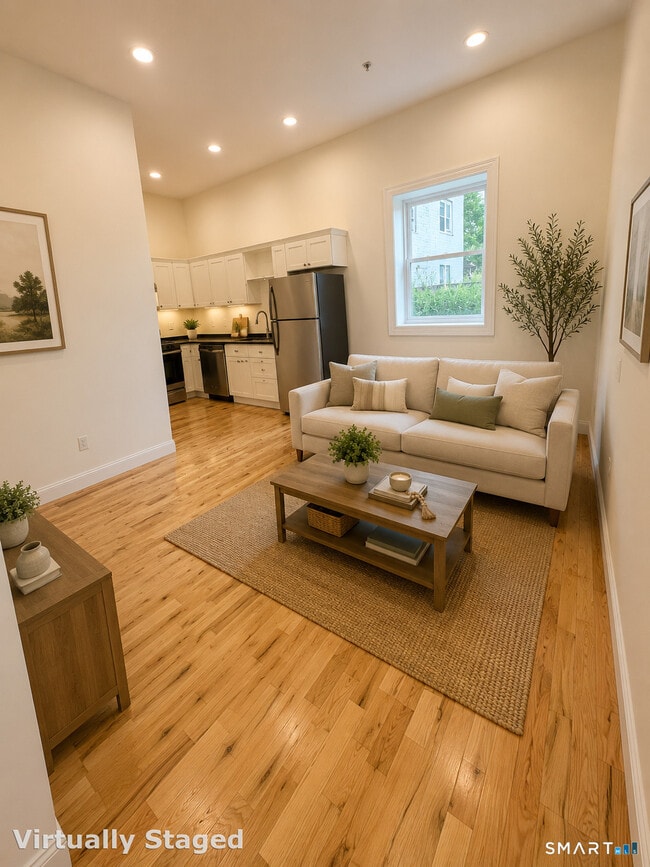 Photo - 157 Green St Unit 2B