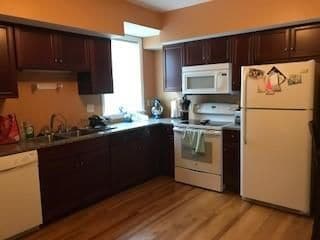 Photo - 212 Atwells Ave