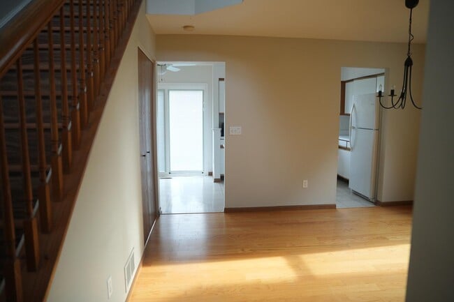 22115 Pasadena Ln