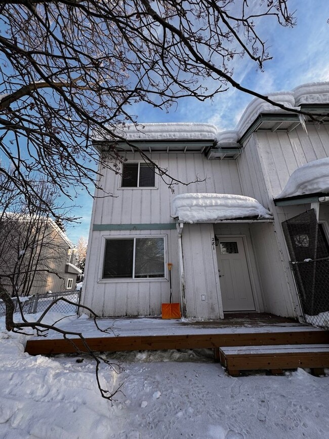 Photo - 2 Bedroom Townhouse in East Anchorage!