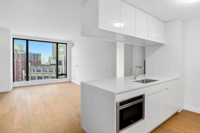 Building Photo - 99 Hudson St Unit 1107 Rental