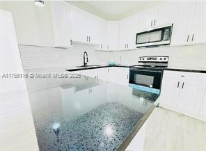 Photo - 2500 SW 131st Ct (Miami, FL)