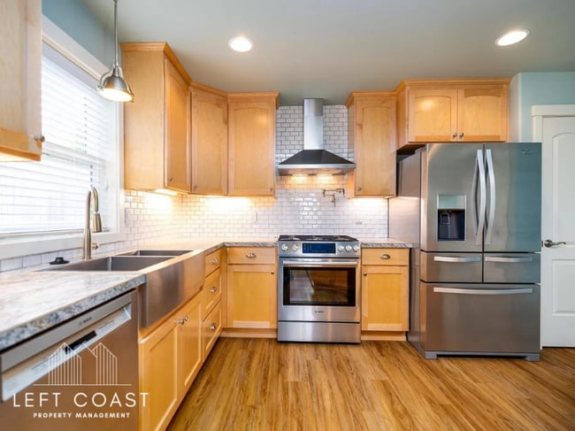 Photo - 5371 NE Wave Ln