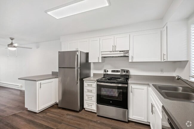 Building Photo - 2109 123rd Ave NE Unit 01-07 Rental