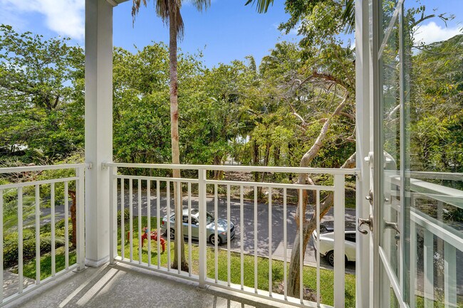 Photo - 370 SW 14th Ave Unit 370