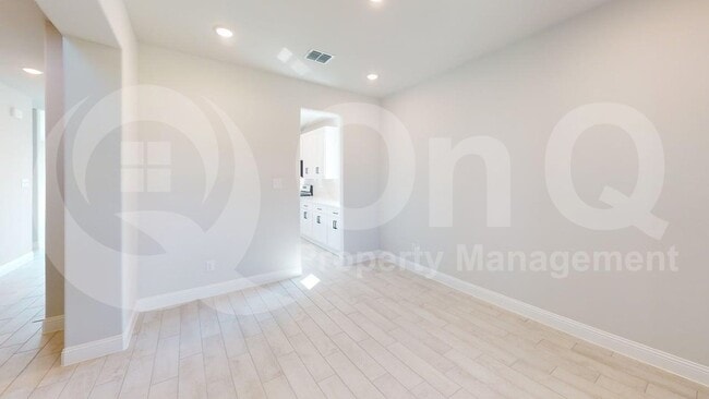 Photo - 920 Lido Ln