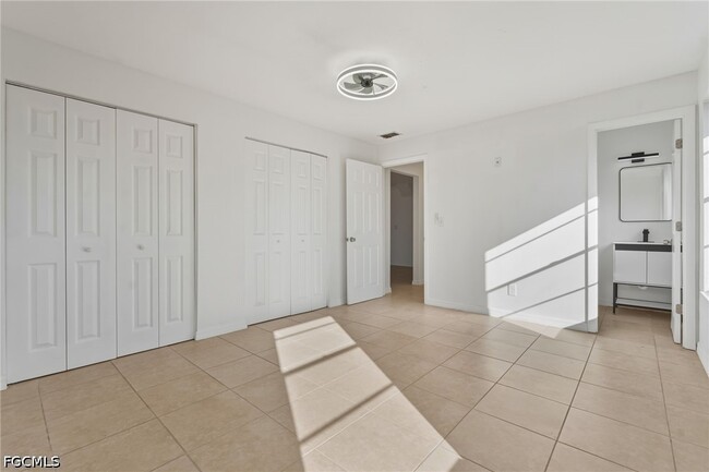 Building Photo - 100 Contee Dr