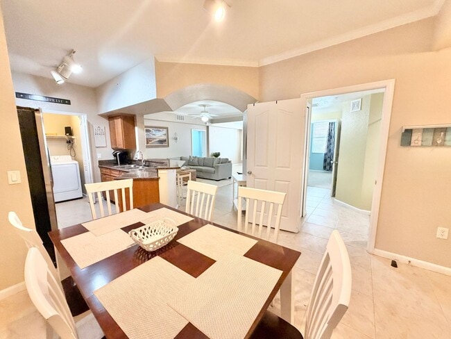 12960 Positano Cir