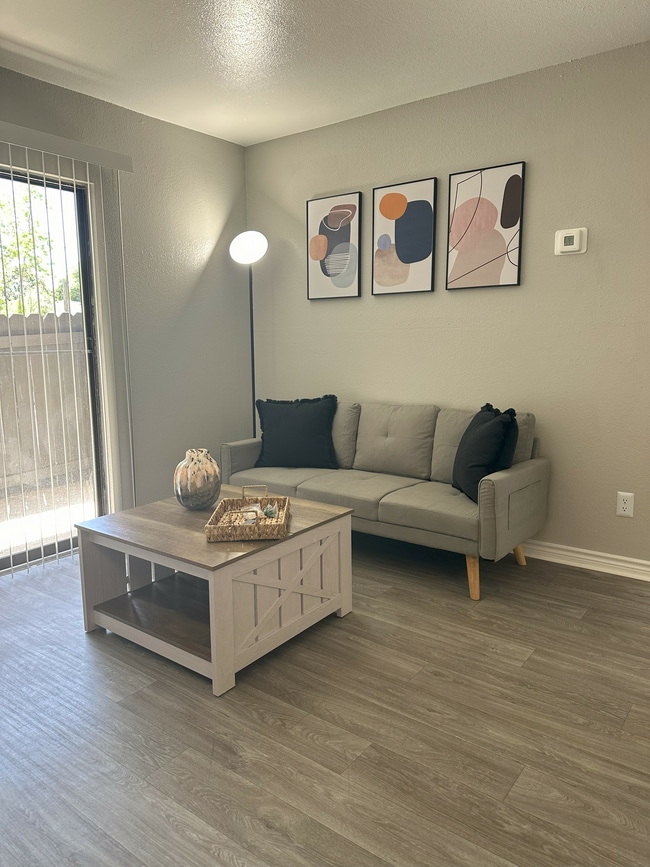 The Summit Apartments