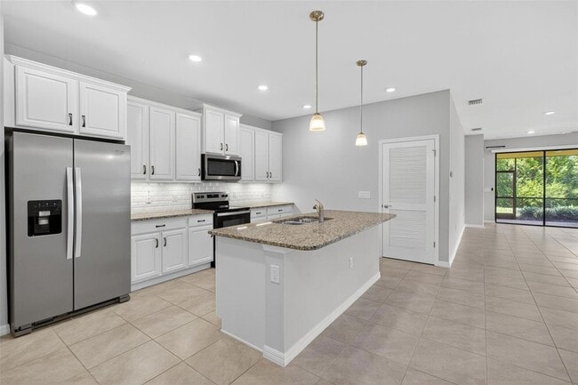 Photo - 21008 Fetterbush Pl