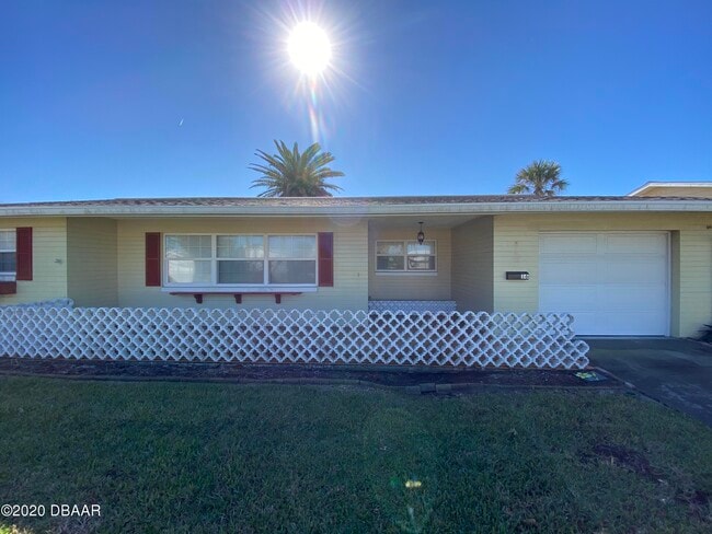 Photo - 16 Silk Oaks Dr