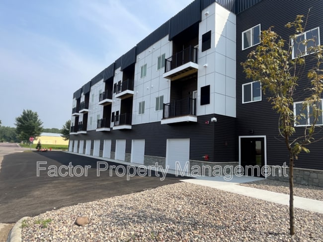 Building Photo - 960 N 3rd St Unit 305 Rental