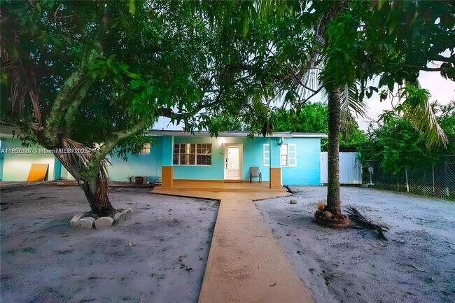 Building Photo - 15735 NW 28th Pl Rental