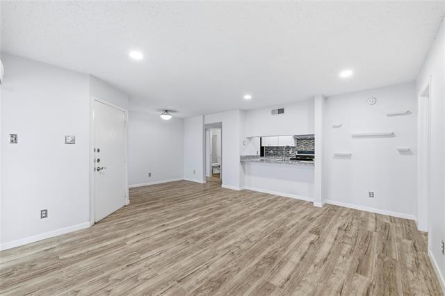 Photo - 12482 Abrams Rd Unidad 1327