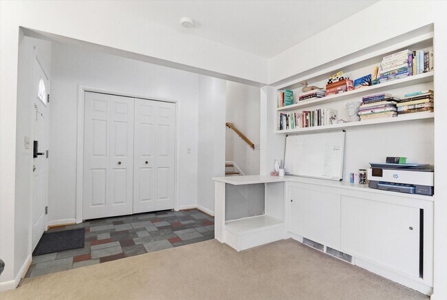 Photo - 2220 E Stadium Blvd