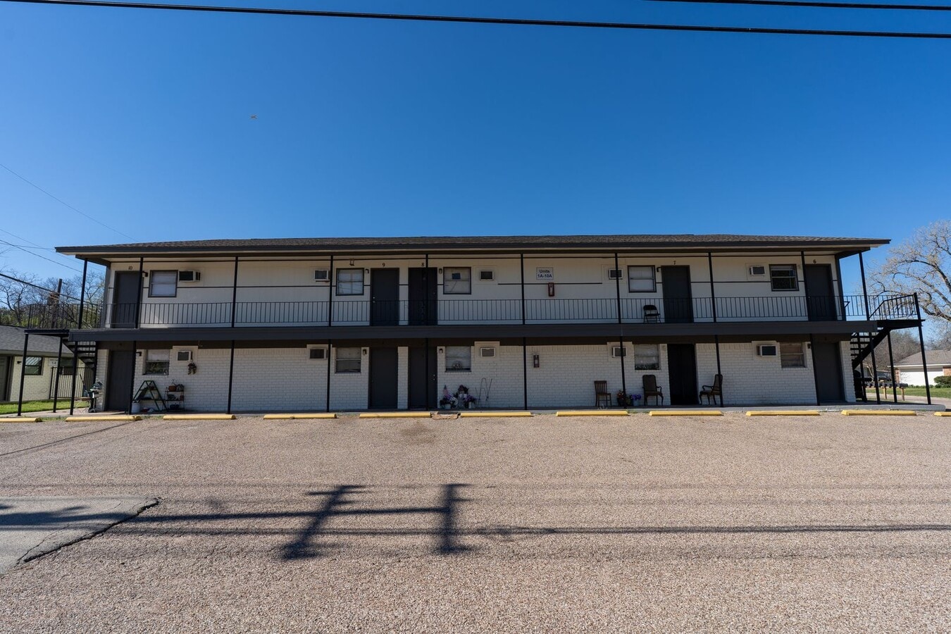 Downstairs 1 Bedroom Apartment - All Bills Paid! - Downstairs 1 Bedroom Apartment - All Bills Paid! Unidad 4