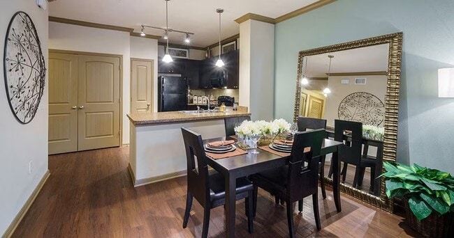 Photo - Spacious Living with Urban Convenience! Unit NEOS