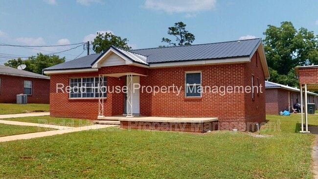 Photo - 618 N Rawls St