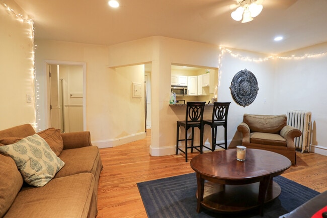 Photo - 342 Saint Paul St Unit 3