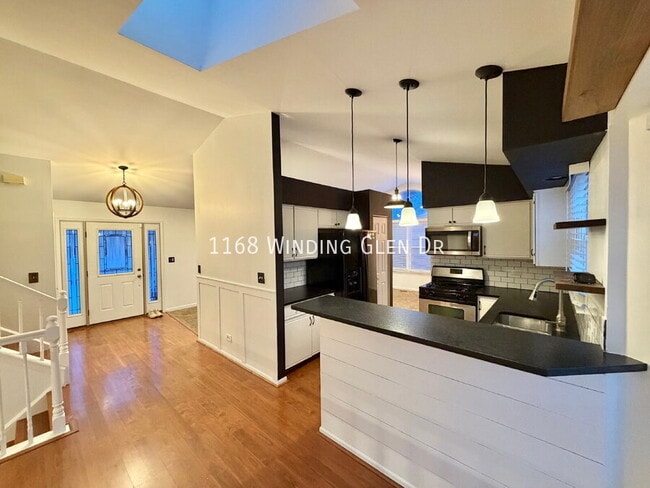 Photo - 1168 Winding Glen Dr