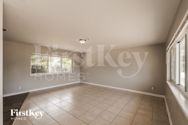 Photo - 1236 NW 18th St