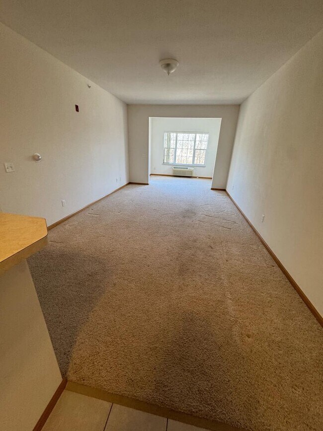 Photo - Manchester Place Apartments