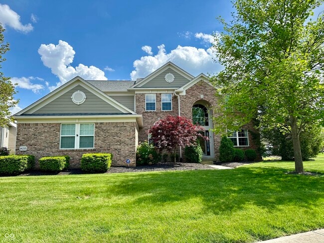 Building Photo - 14215 Charity Chase Cir