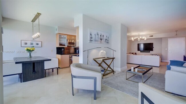 6365 Collins Ave Unit 3802