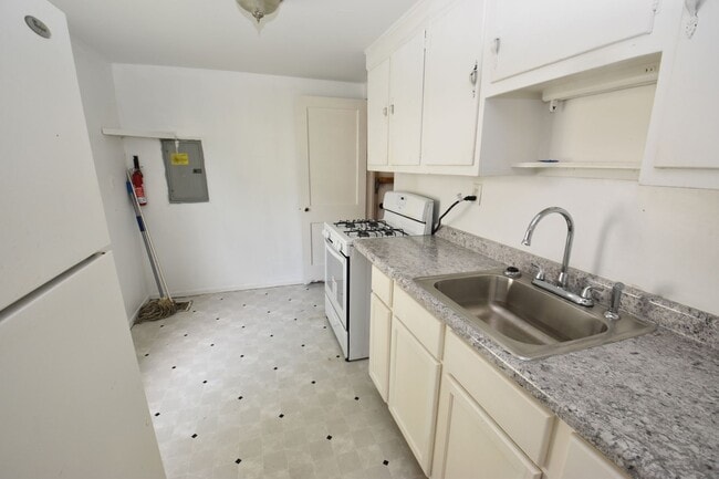 Photo - South Bend 2 Bedroom Home for Rent in Keller Park