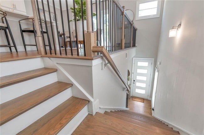 Photo - 564 Ember Ln NW