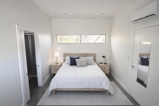 Photo - 1155 Perry Rd