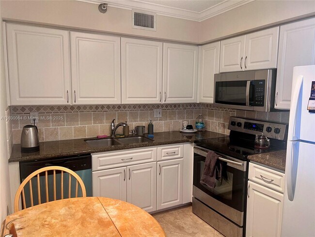 Photo - 3400 NE 192 St Unit LPH2