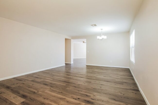 Photo - 11621 W Bloomfield Rd