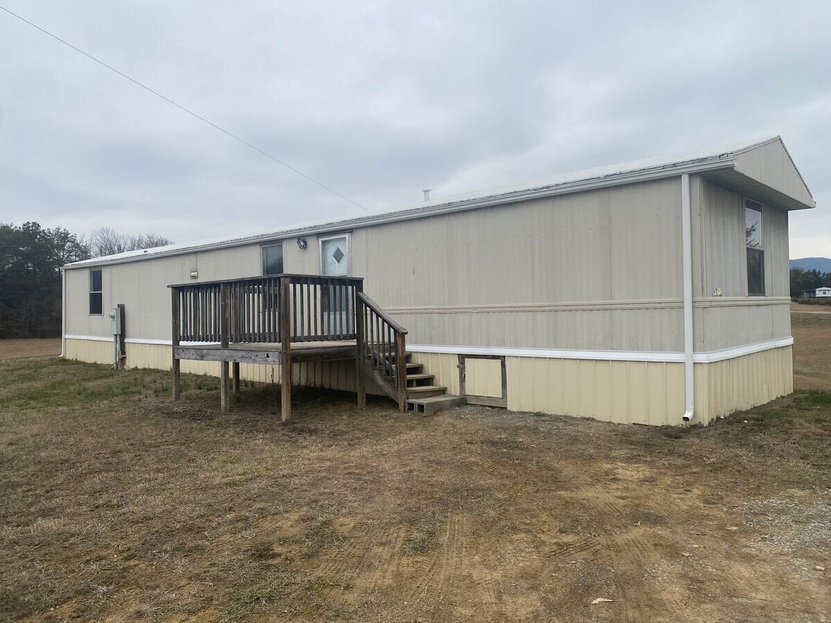 2 Bedroom 2 Bath Mobile Home in Greeneville, TN - 2 Bedroom 2 Bath Mobile Home in Greeneville, TN