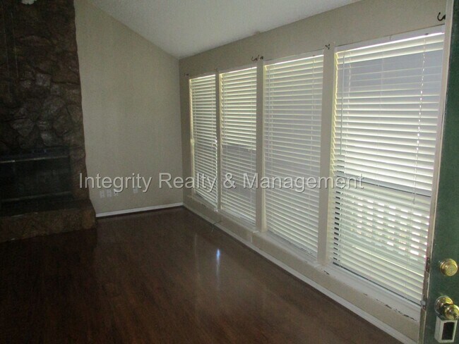 Photo - 3 Bed / 2 Bath home in Jacksonville