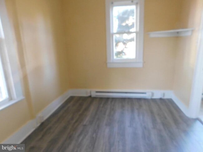 Photo - 413 E Cork St