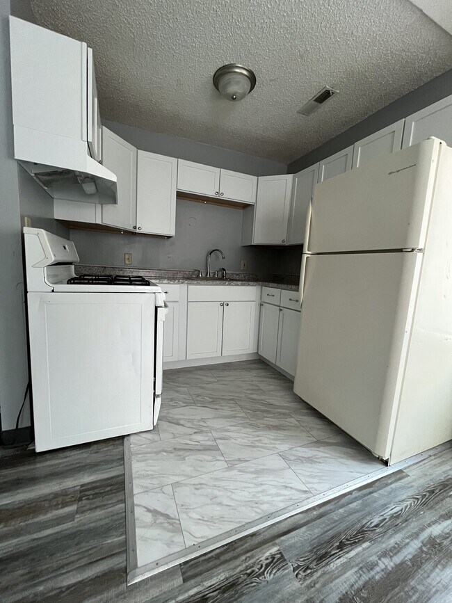 Photo - 619 Walnut Ave. Unit 6