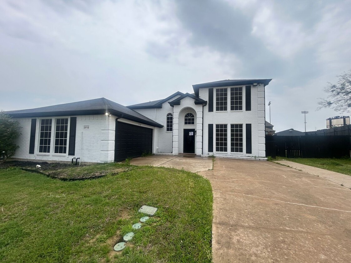 Photo - 3712 Mitchell Ct (Sachse, TX)
