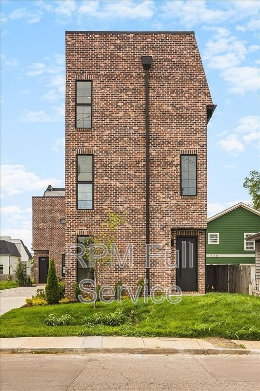 Photo - 827 Ramsey St Unit #B