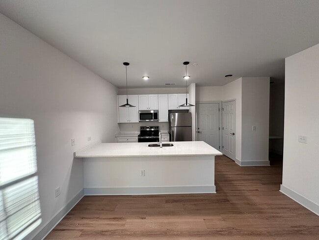 Photo - Beautiful Brand New Three Bedroom Apartment!