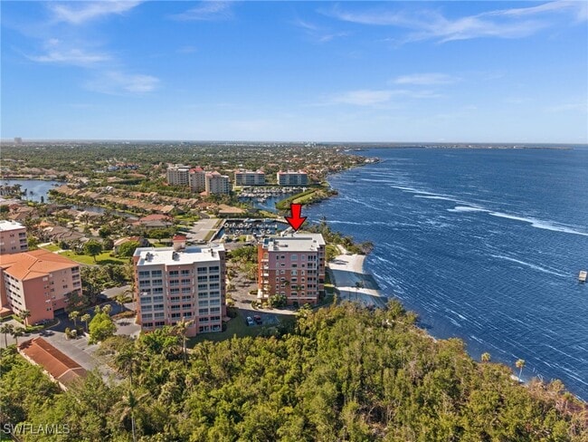 Building Photo - 14813 Laguna Dr Unit 102