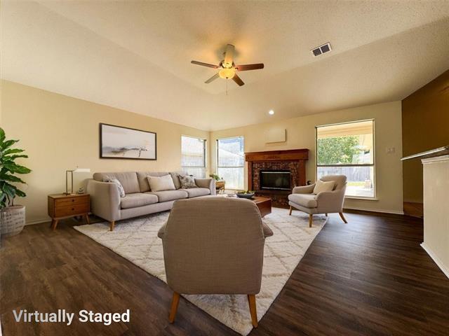 Photo - 1020 Bonanza Dr