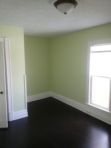 Bed # 2 - 318 Union Ave NE Unit 2