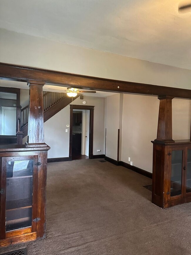 Photo - 636 N Oakland Ave Unit 636 N Oakland Ave