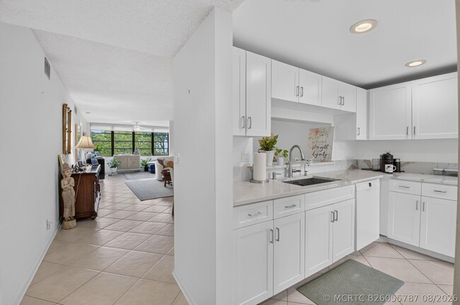 15075 Witney Rd Unit 212